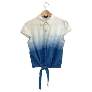 🌹2 for $20🌹 Cache Cache Cap Sleeve Tie Front Collar Top. Size Large